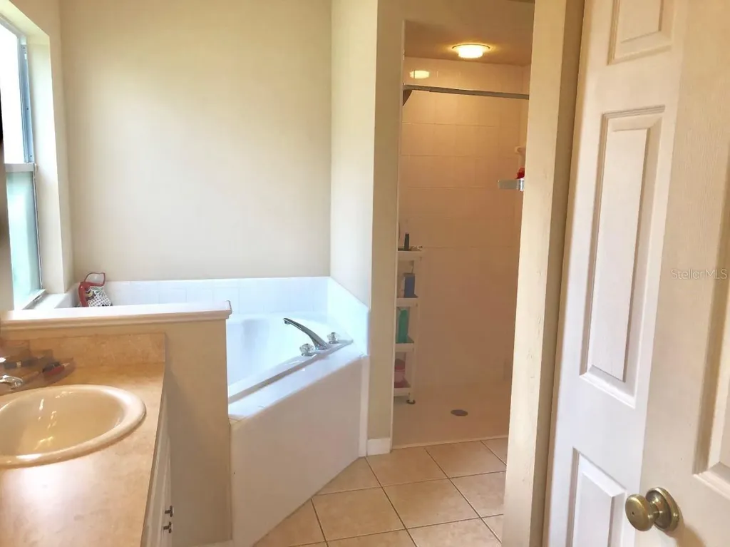 4955 NW 21st Street Gainesville FL 32605
