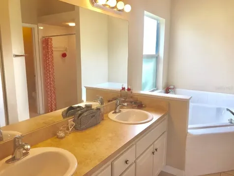 4955 NW 21st Street Gainesville FL 32605