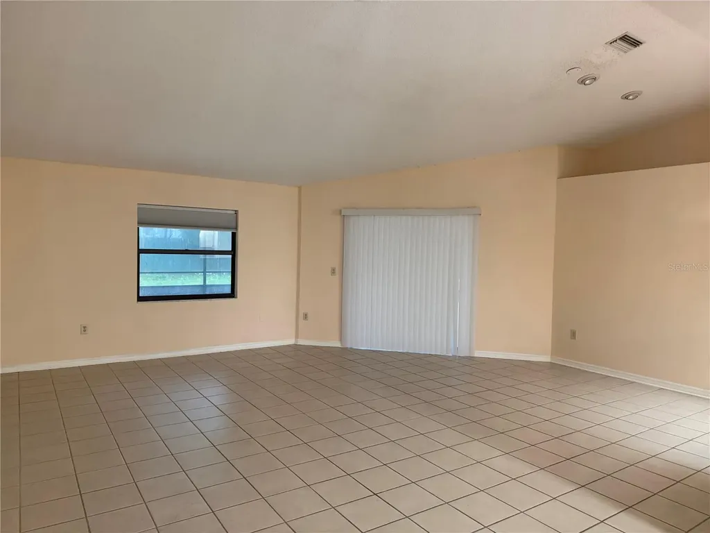 7 Fountain Gate Lane Palm Coast FL 32137