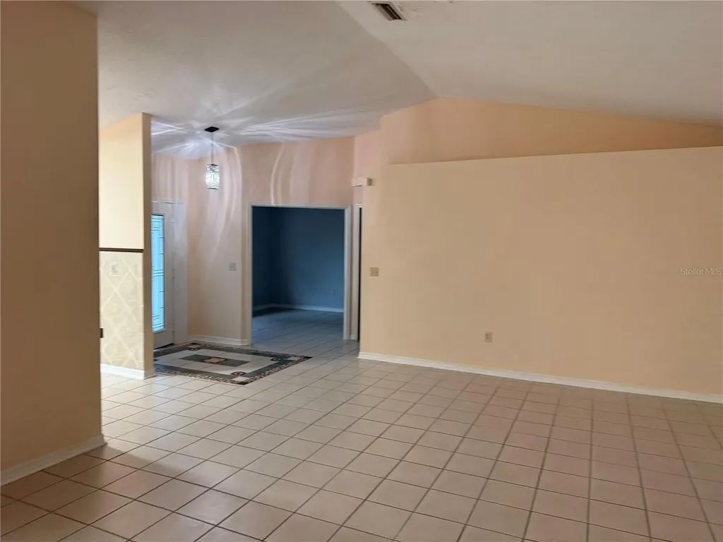 7 Fountain Gate Lane Palm Coast FL 32137