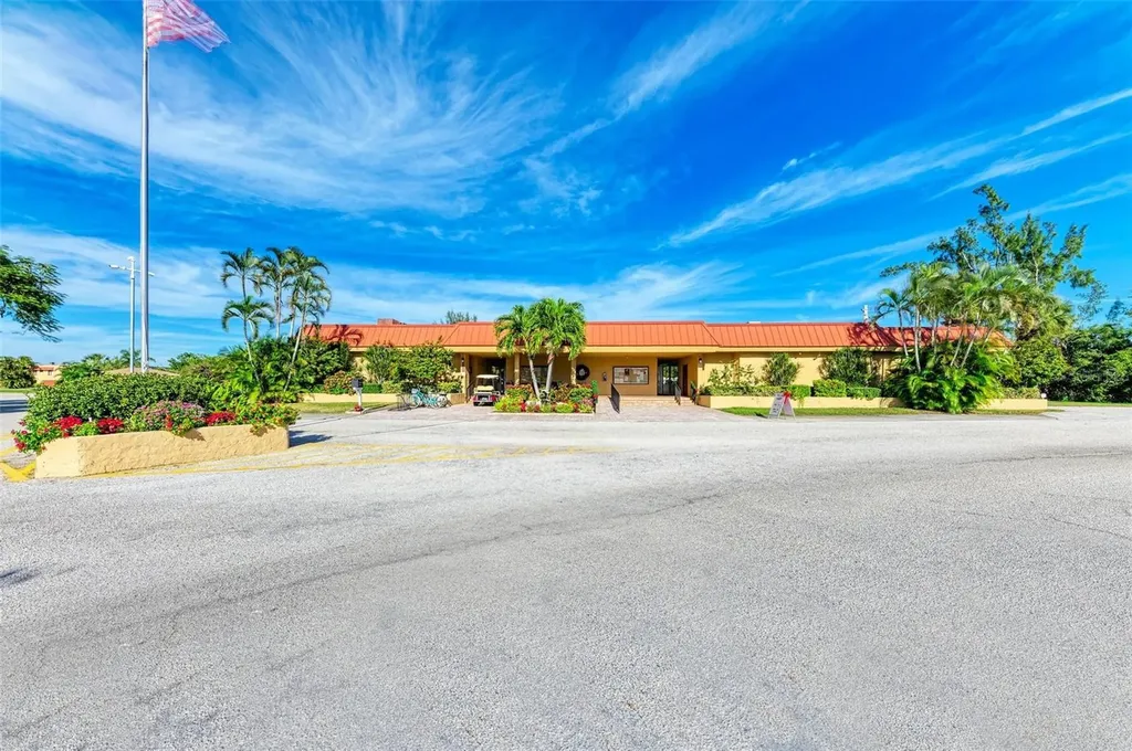 9409 Catalina Drive Bradenton FL 34210