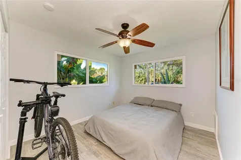 9409 Catalina Drive Bradenton FL 34210