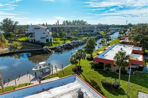 9409 Catalina Drive Bradenton FL 34210