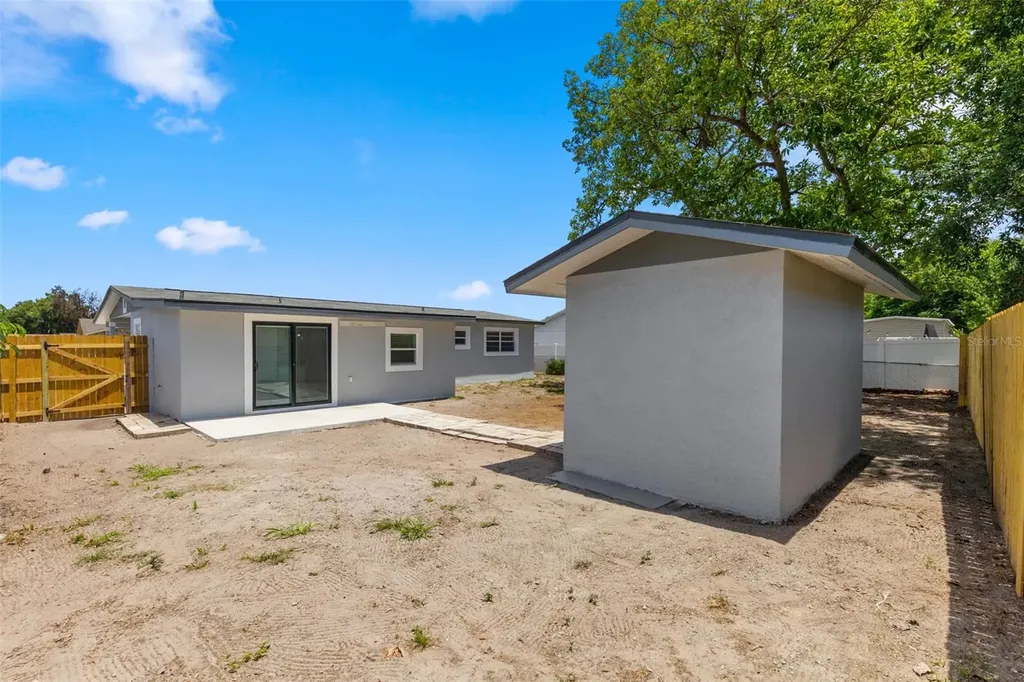 7025 Parliament Drive Tampa FL 33619