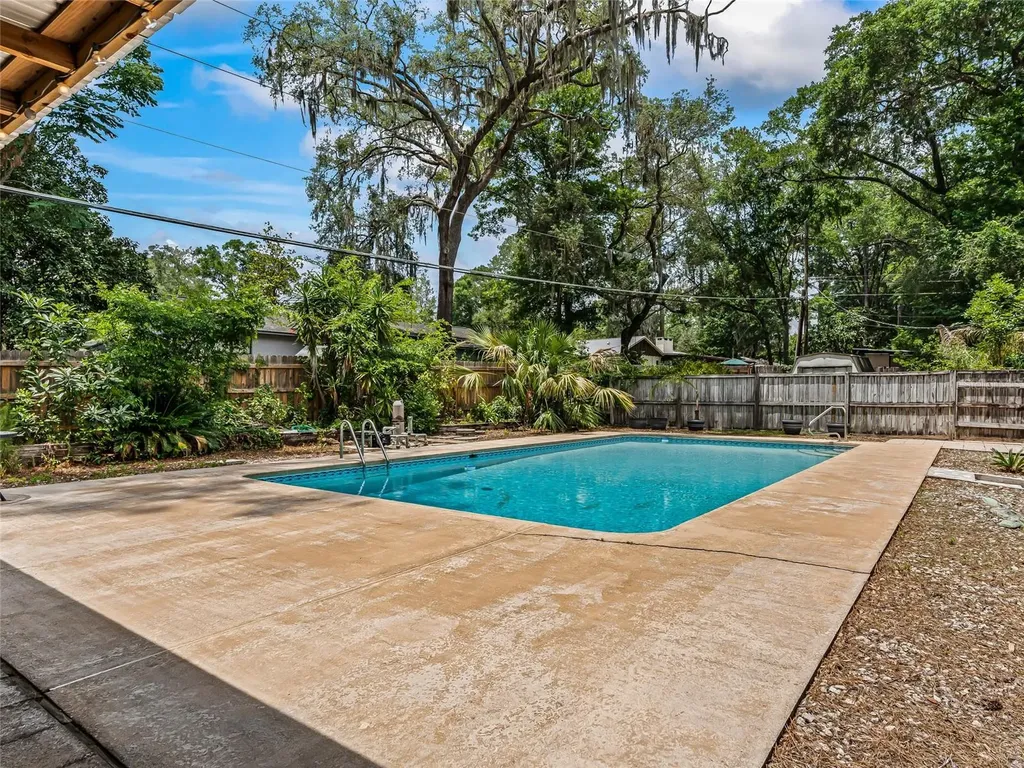 2510 NW 30th Terrace Gainesville FL 32605