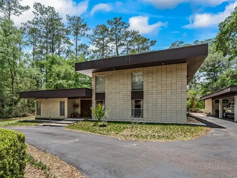 2510 NW 30th Terrace Gainesville FL 32605