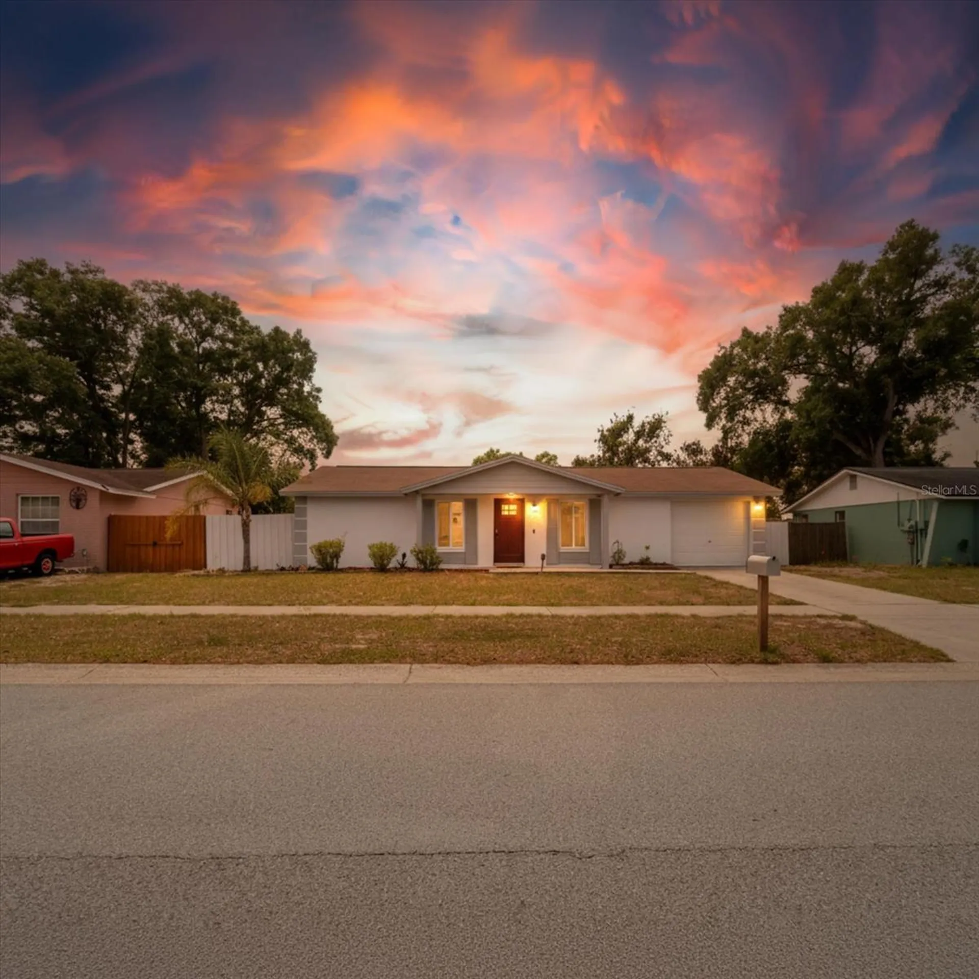2207 Selkirk Street Valrico FL 33594