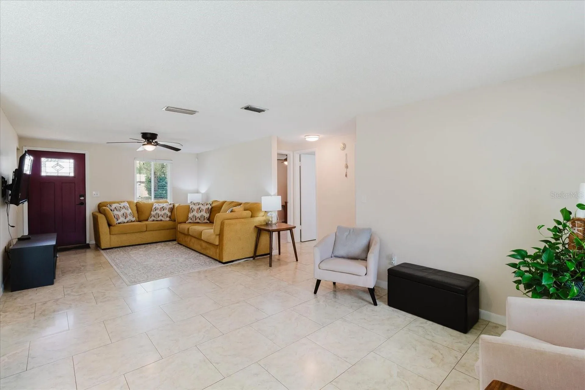 2207 Selkirk Street Valrico FL 33594
