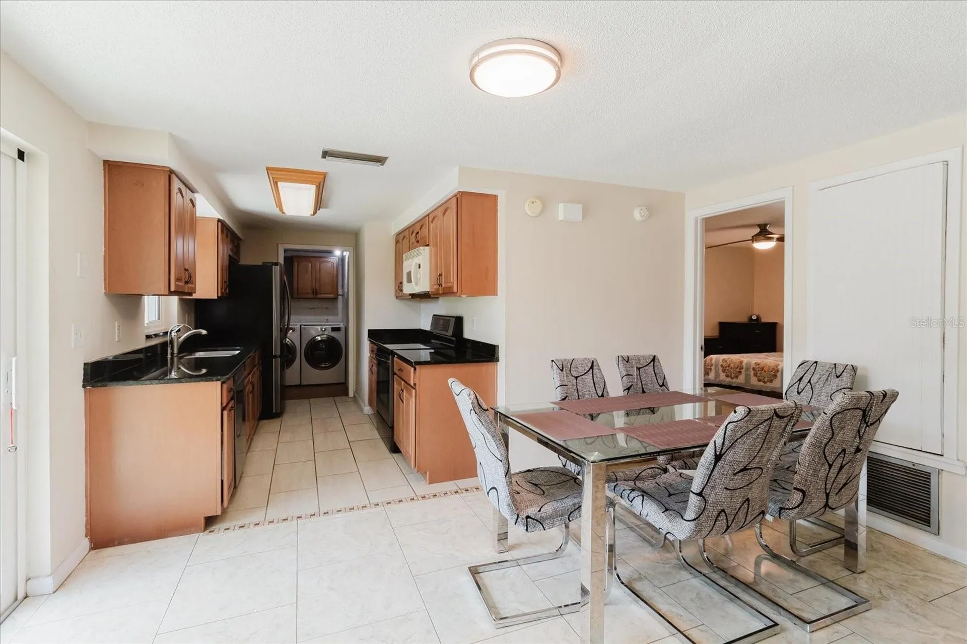 2207 Selkirk Street Valrico FL 33594