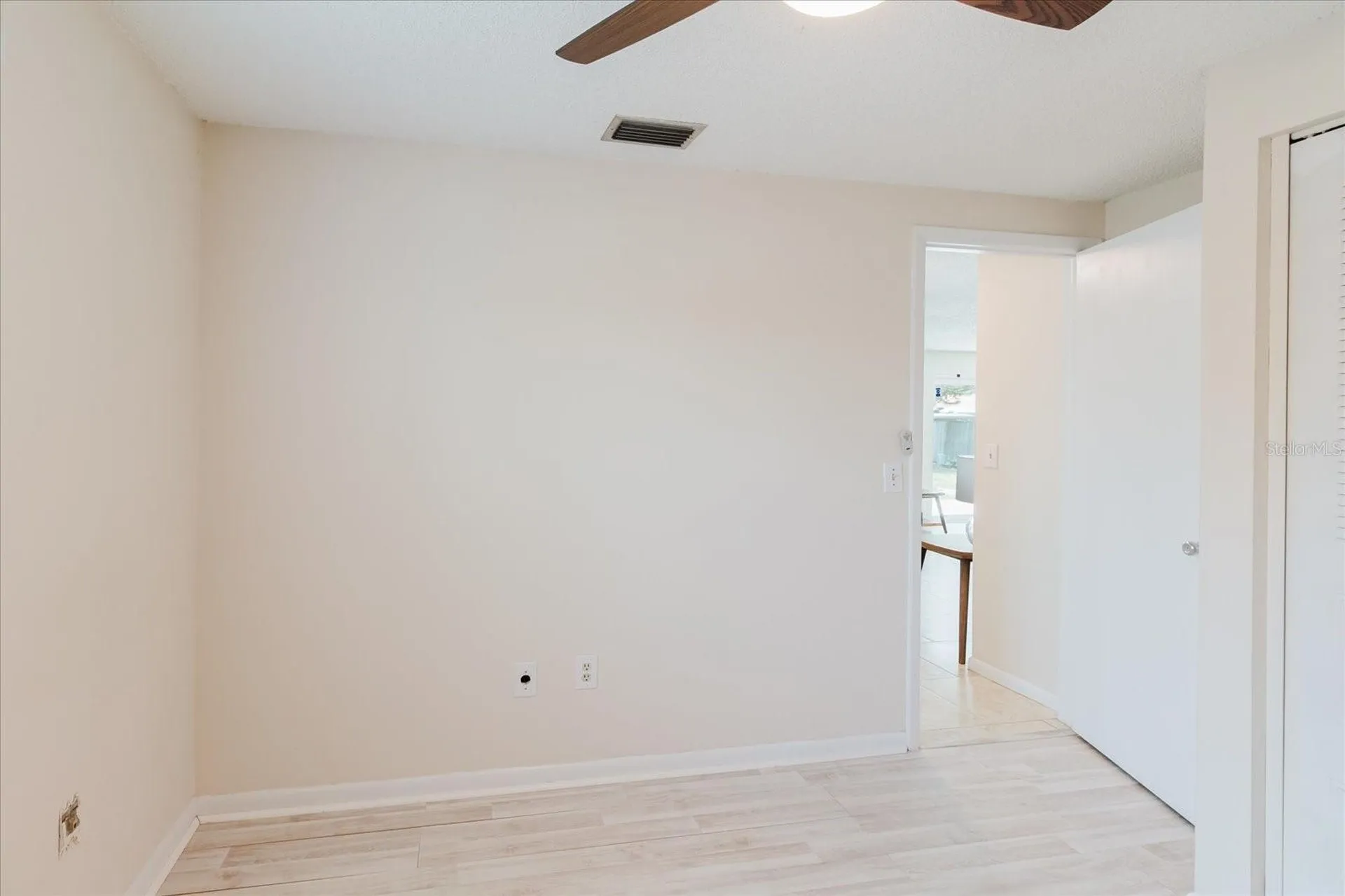 2207 Selkirk Street Valrico FL 33594