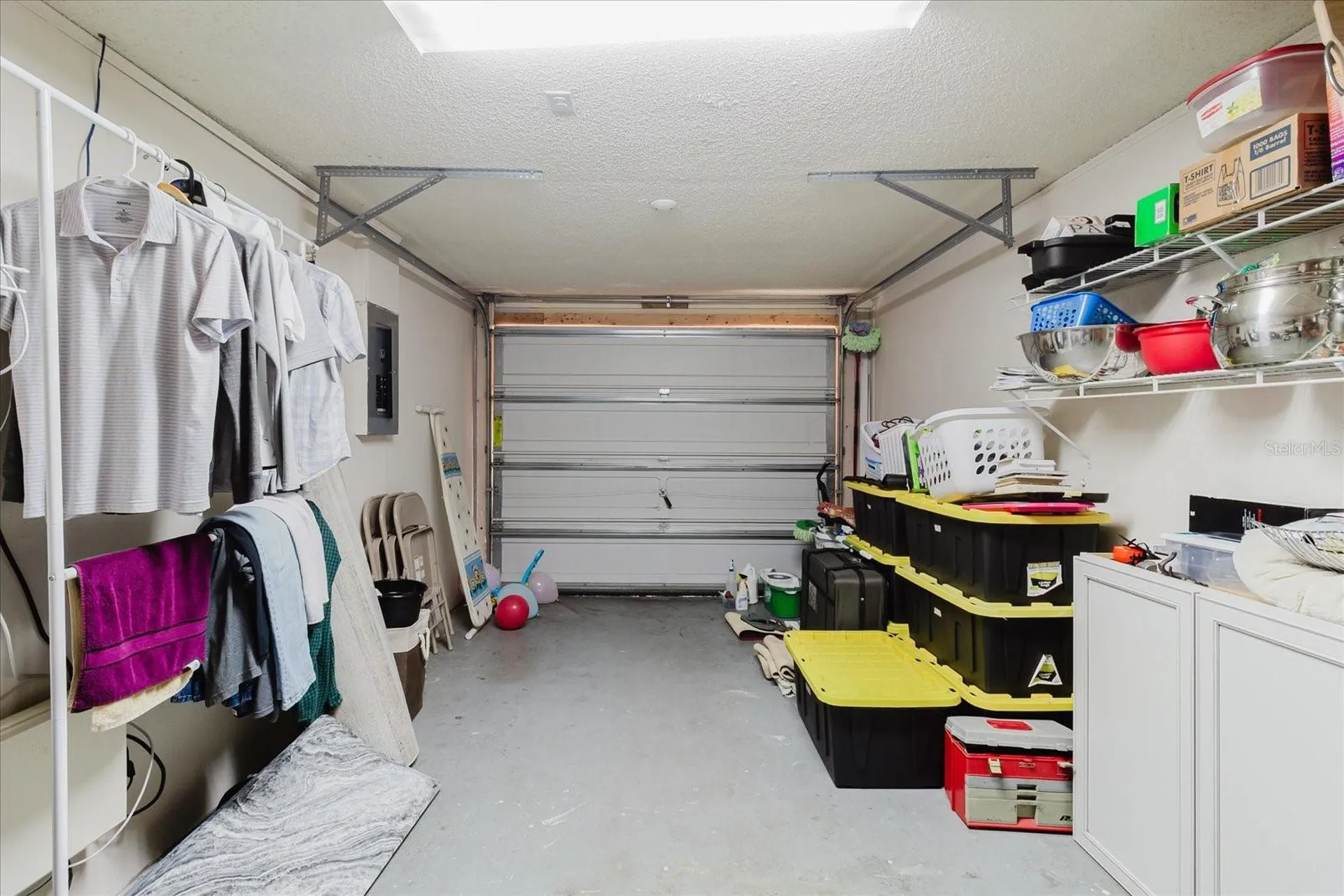 2207 Selkirk Street Valrico FL 33594