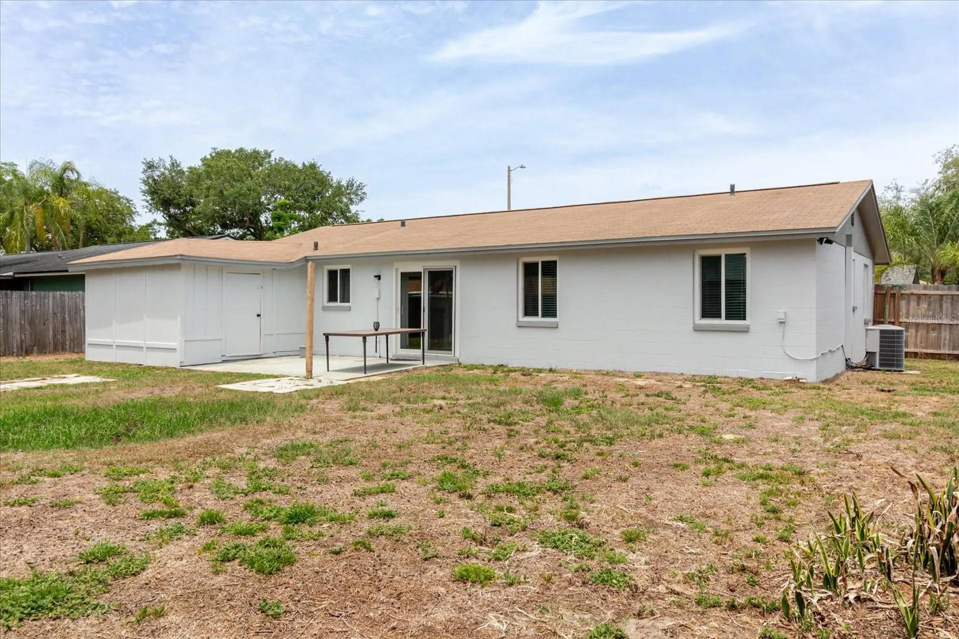 2207 Selkirk Street Valrico FL 33594