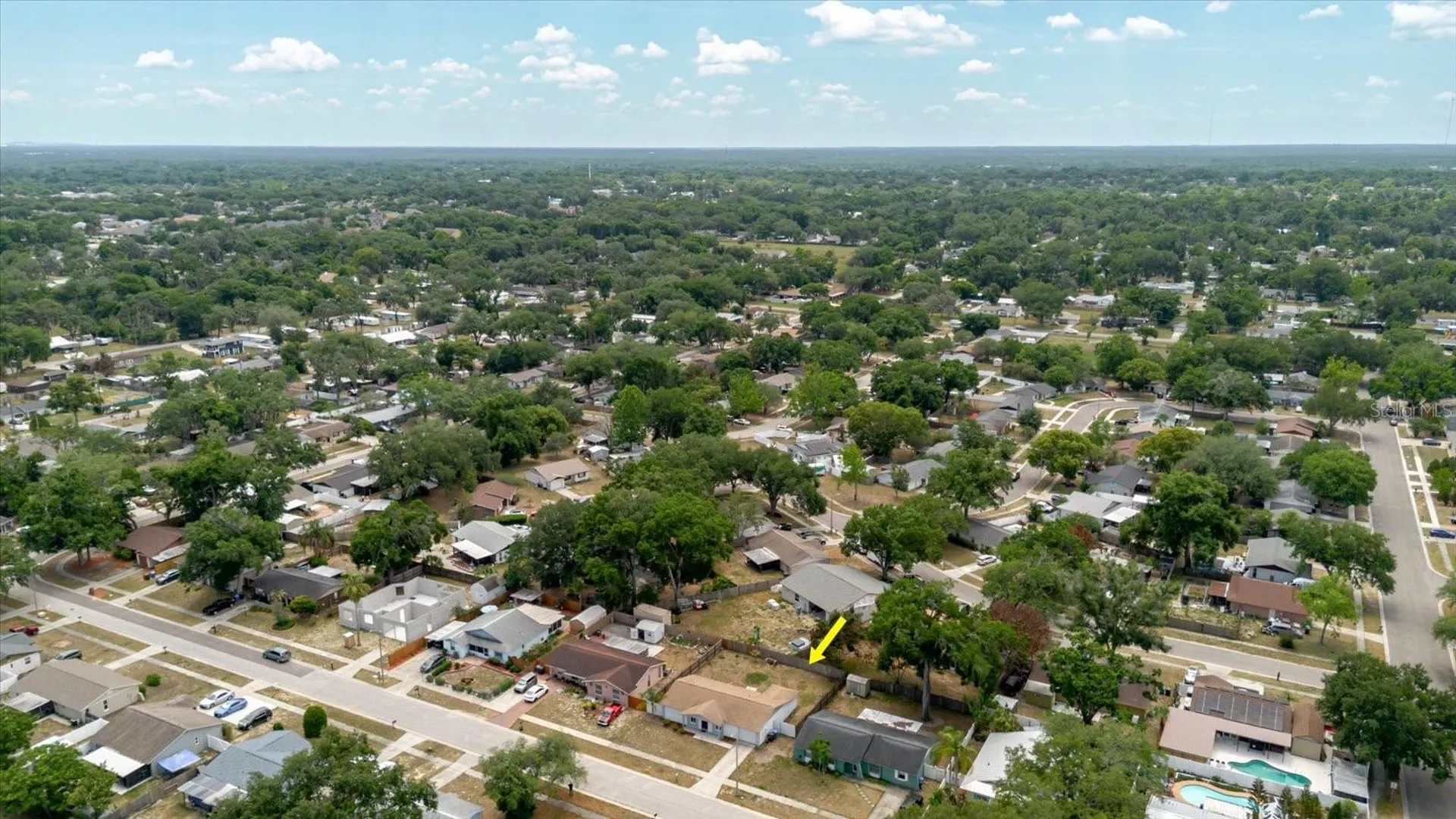2207 Selkirk Street Valrico FL 33594
