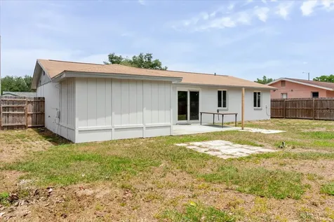 2207 Selkirk Street Valrico FL 33594