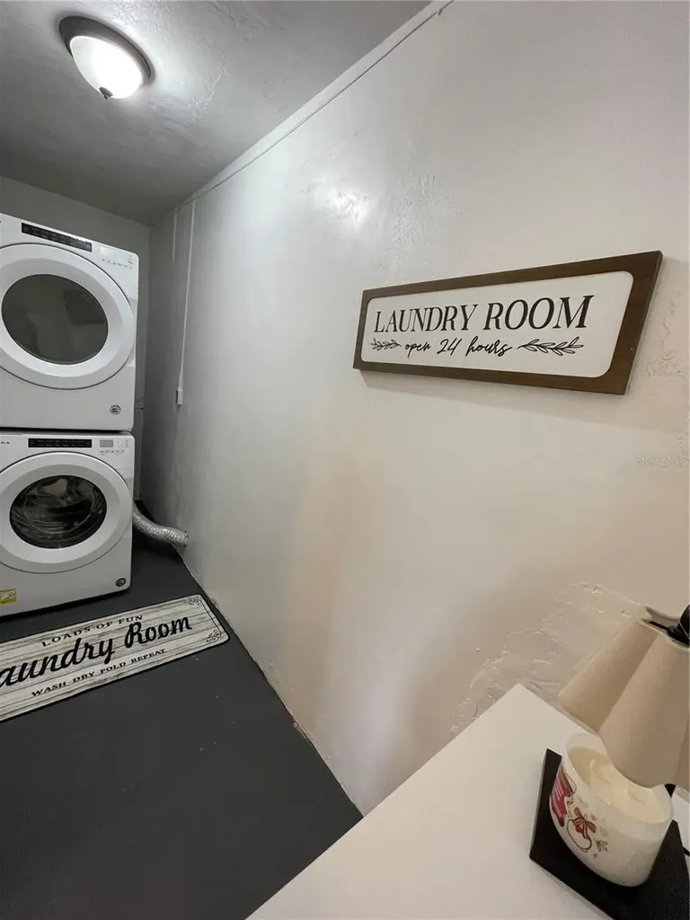 1434 Deltona Boulevard Deltona FL 32725