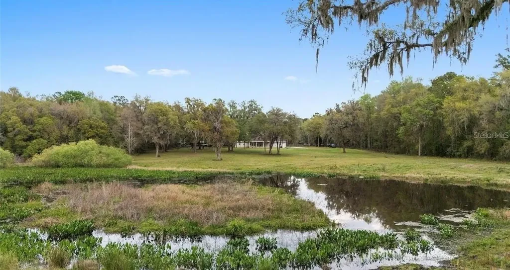 7330 NW 137th Avenue Morriston FL 32668