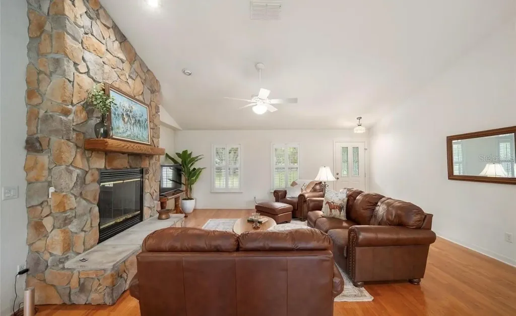7330 NW 137th Avenue Morriston FL 32668
