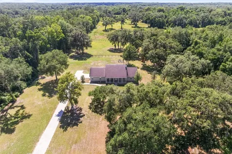 7330 NW 137th Avenue Morriston FL 32668