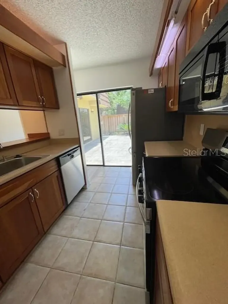 5269 Middle Court Orlando FL 32811