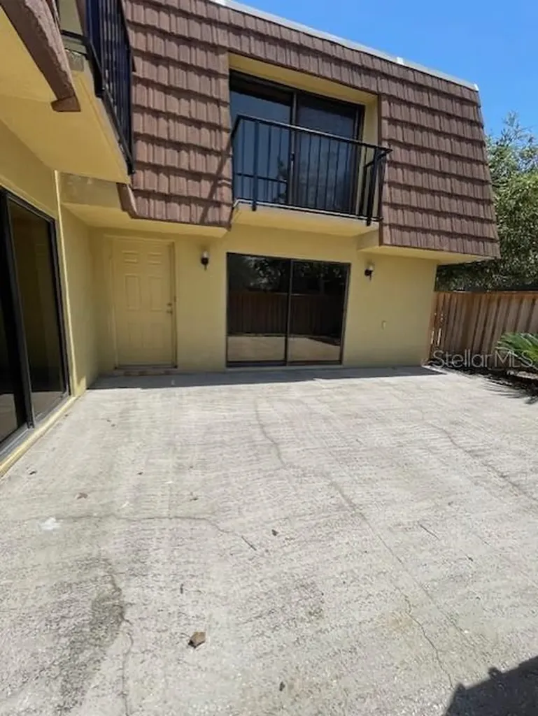 5269 Middle Court Orlando FL 32811