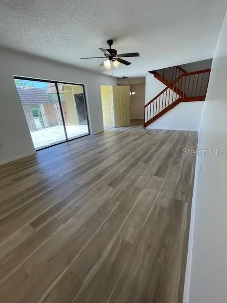 5269 Middle Court Orlando FL 32811