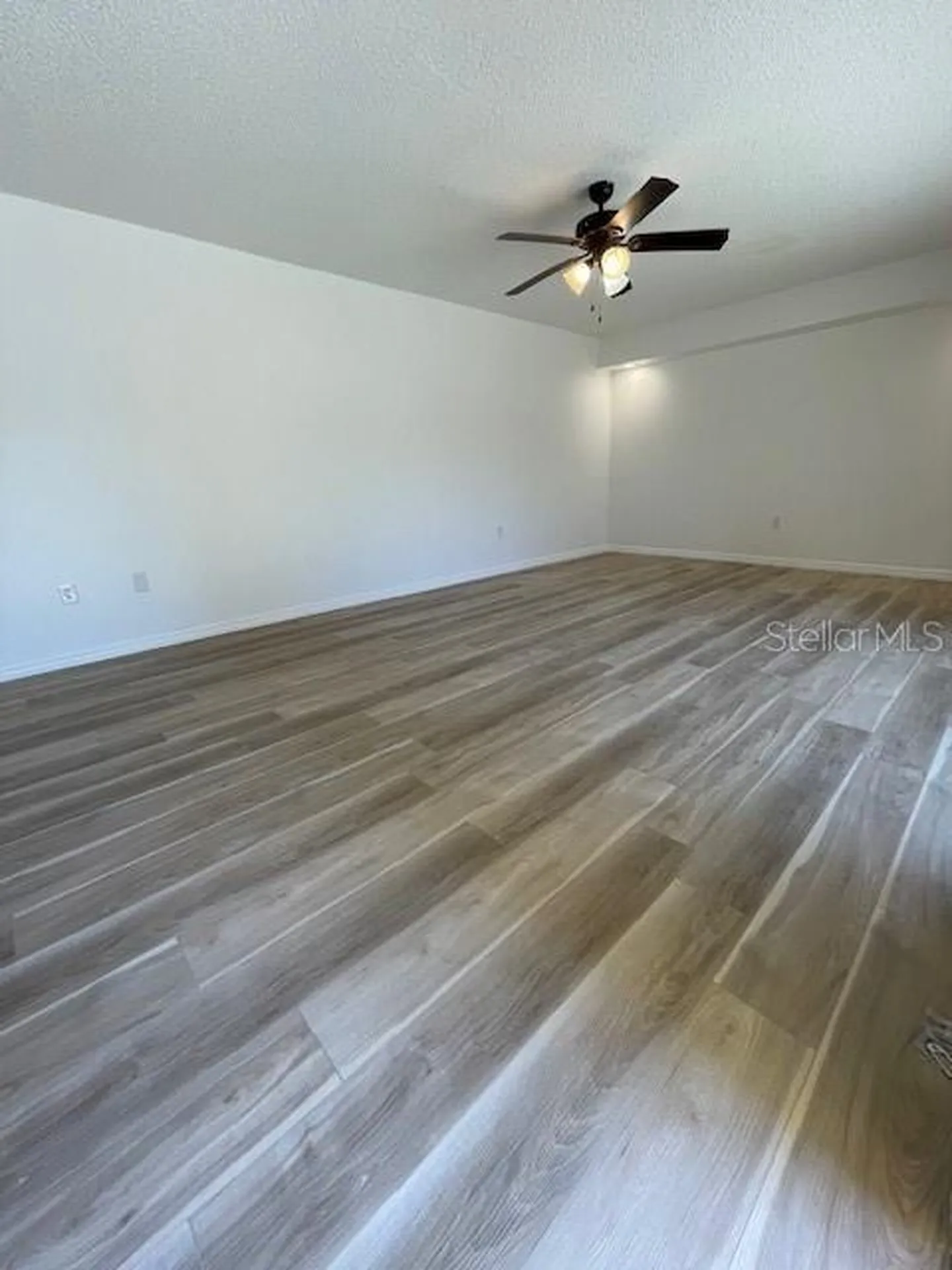 5269 Middle Court Orlando FL 32811