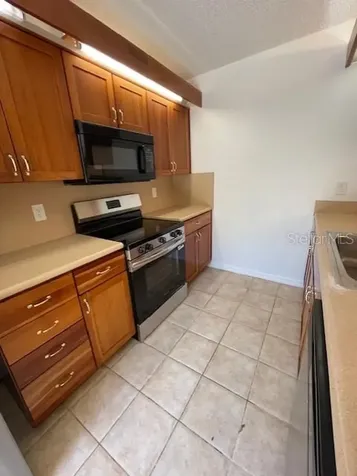 5269 Middle Court Orlando FL 32811