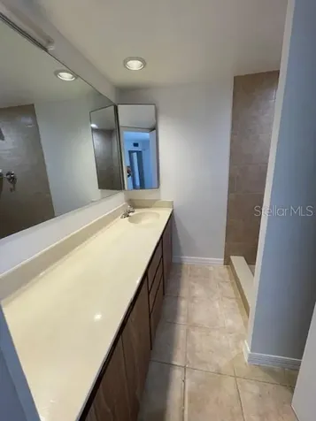5269 Middle Court Orlando FL 32811