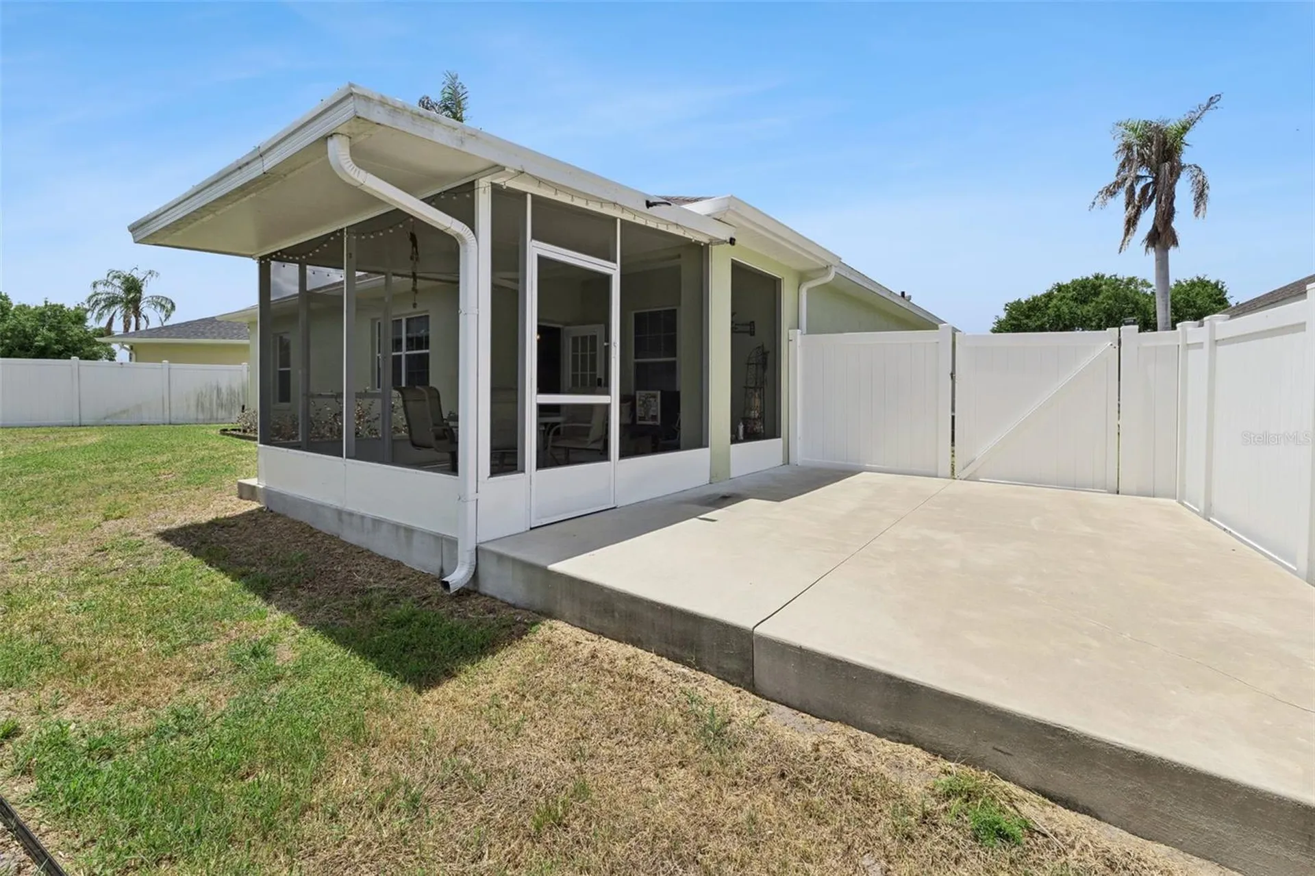 1019 Robin Lane Winter Haven FL 33884