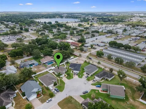 1019 Robin Lane Winter Haven FL 33884