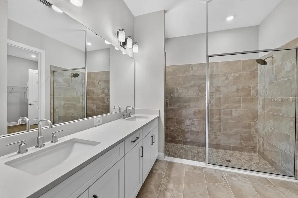 10577 Eclipse Street Sarasota FL 34241
