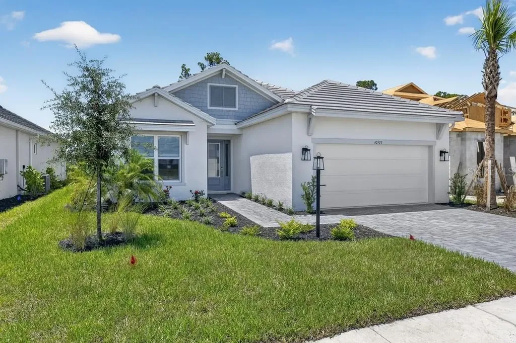 10577 Eclipse Street Sarasota FL 34241