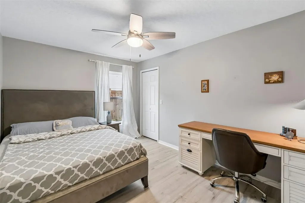 10212 Pointview Court Orlando FL 32836