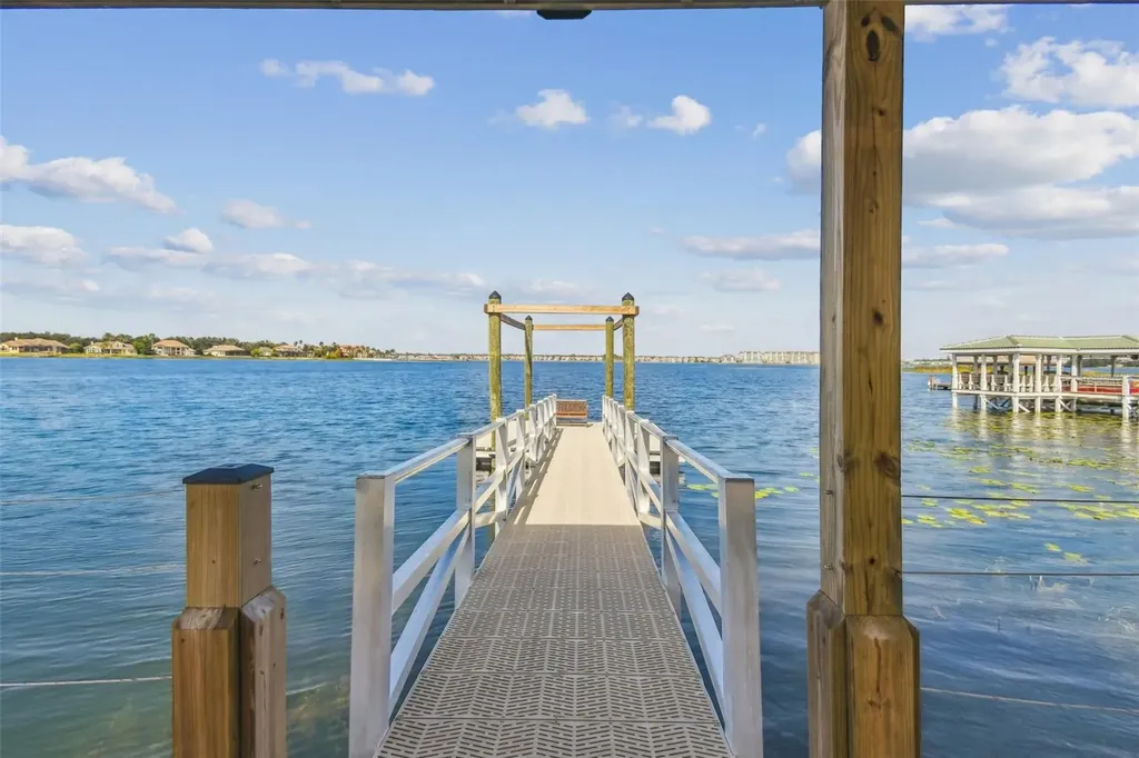 10212 Pointview Court Orlando FL 32836