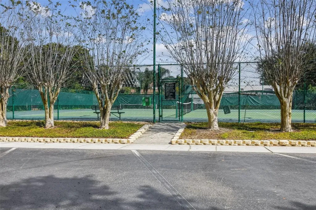 10212 Pointview Court Orlando FL 32836