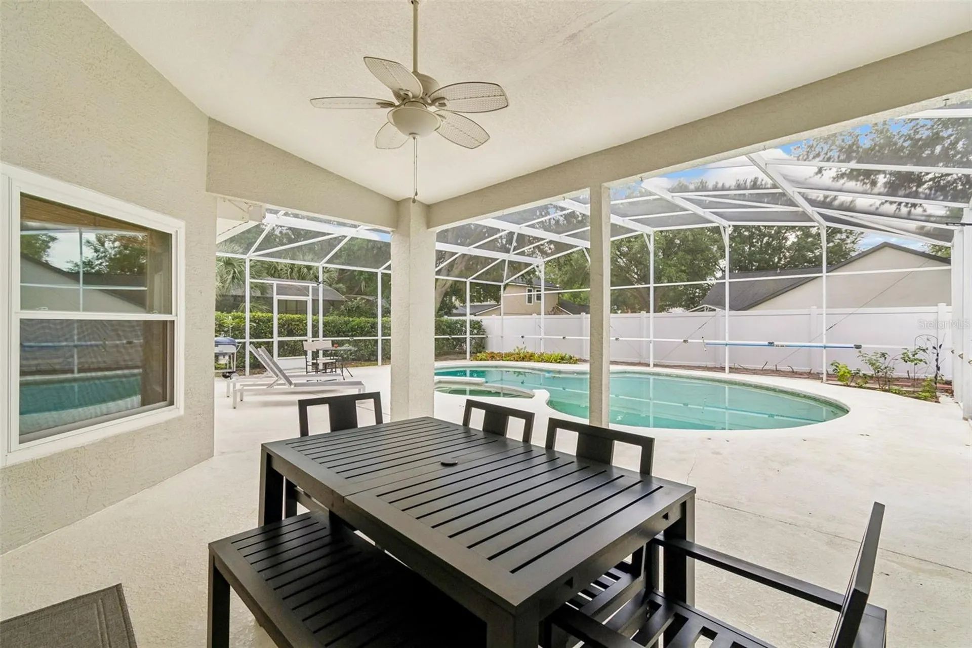 10212 Pointview Court Orlando FL 32836