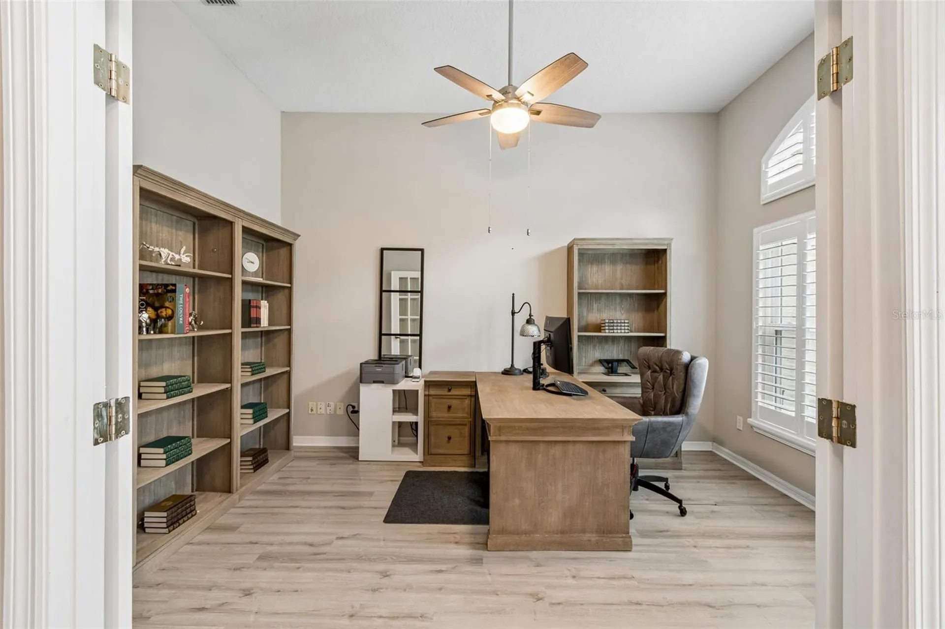 10212 Pointview Court Orlando FL 32836