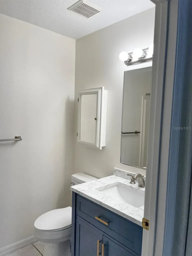 100 Charles Drive Nokomis FL 34275