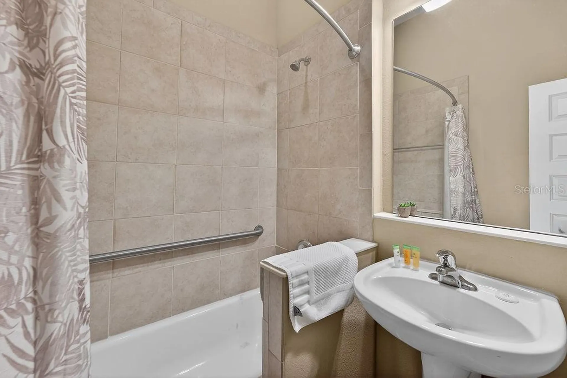 14525 Damai Lane Orlando FL 32821