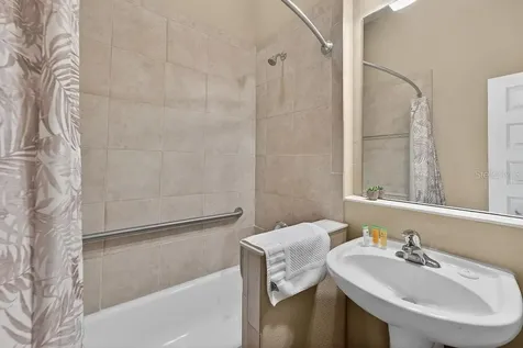 14525 Damai Lane Orlando FL 32821