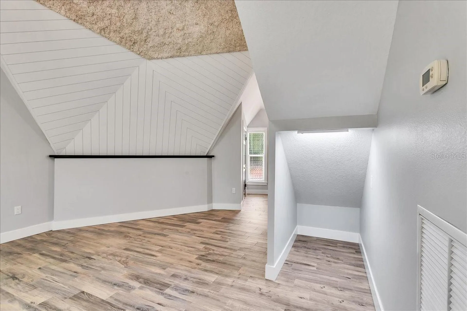 10424 Lyons Avenue Lithia FL 33547