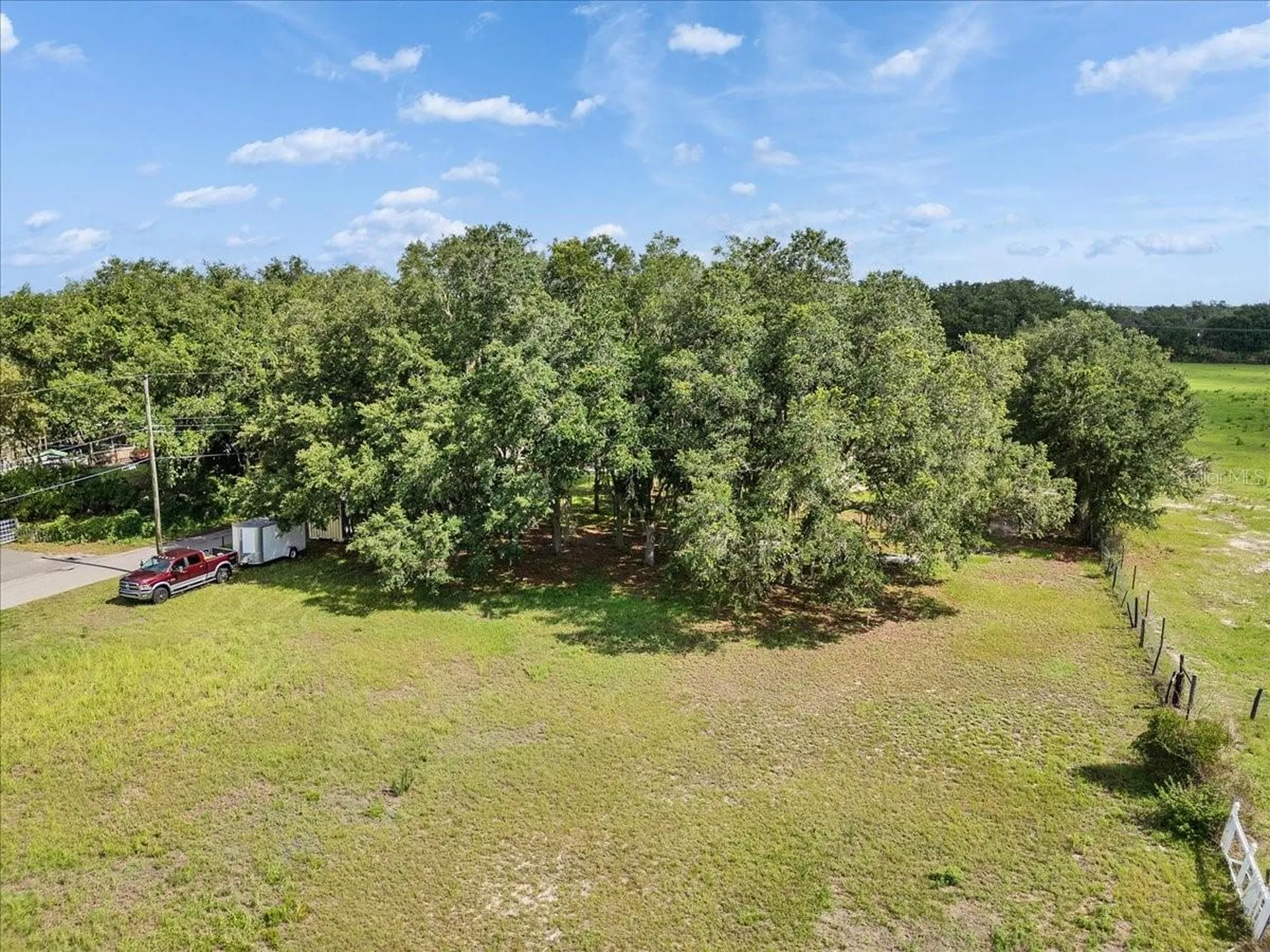 10424 Lyons Avenue Lithia FL 33547