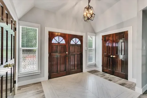10424 Lyons Avenue Lithia FL 33547