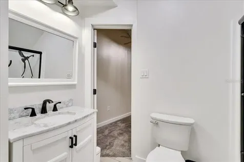 10424 Lyons Avenue Lithia FL 33547
