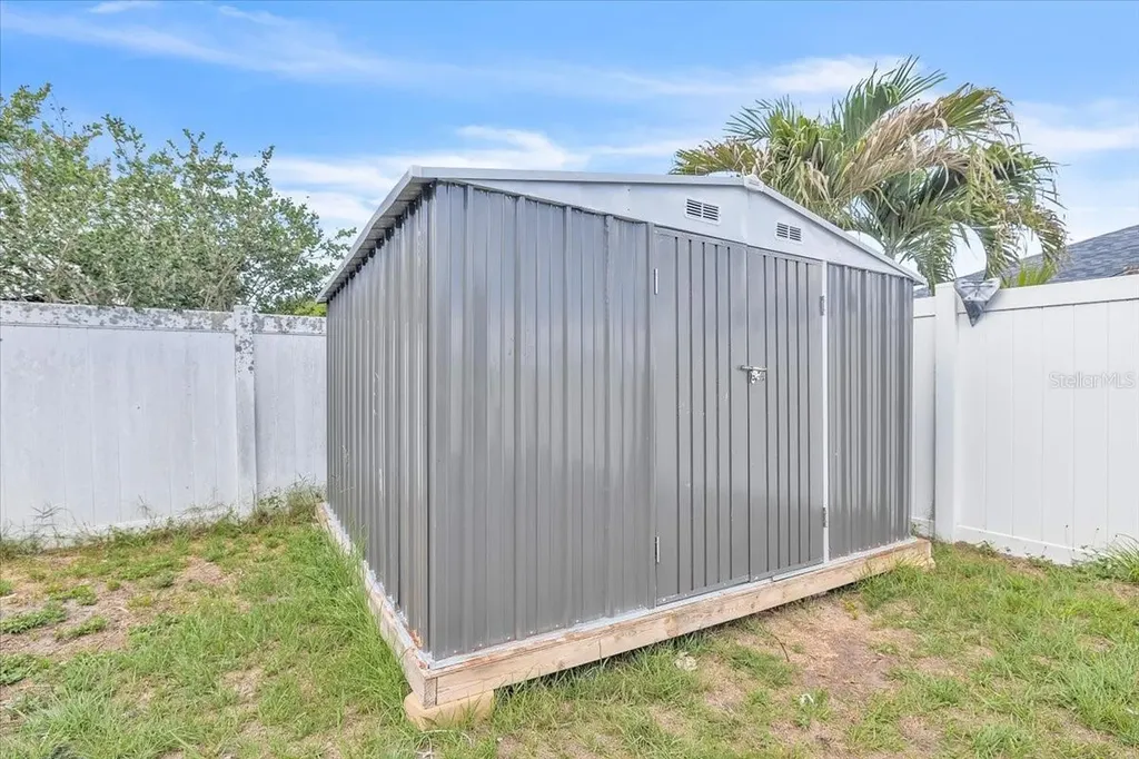5001 22nd Court E Bradenton FL 34203
