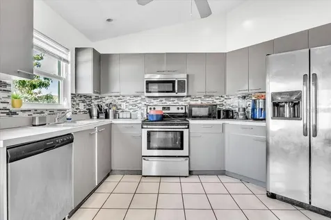5001 22nd Court E Bradenton FL 34203