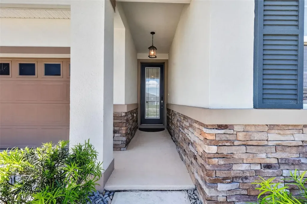 3710 Malad Way Tavares FL 32778