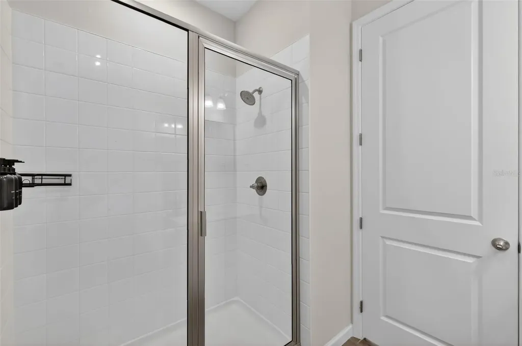 3710 Malad Way Tavares FL 32778