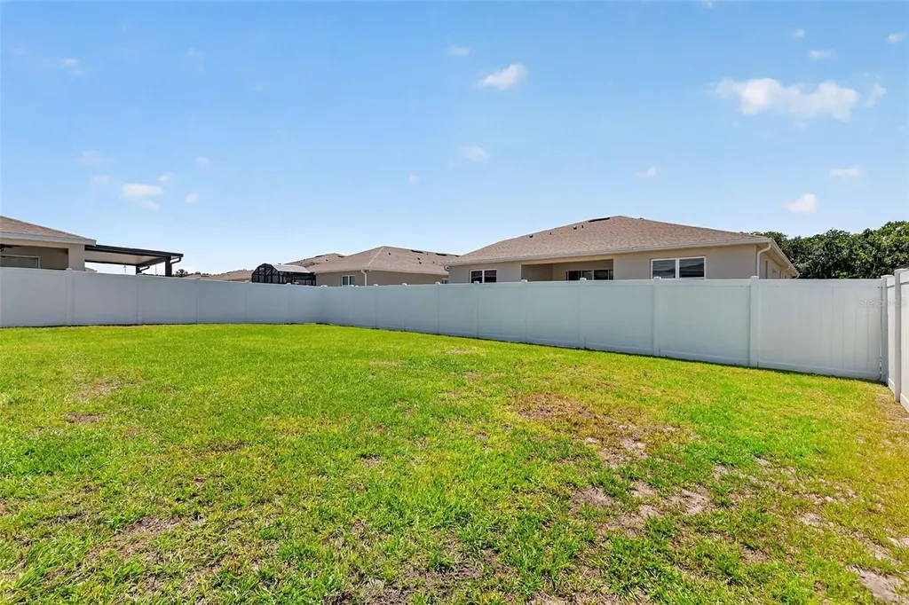 3710 Malad Way Tavares FL 32778