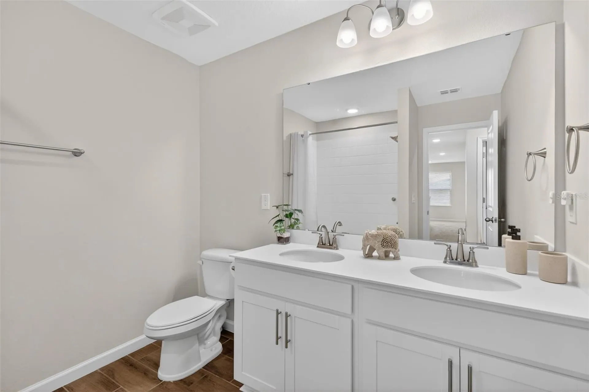 3710 Malad Way Tavares FL 32778